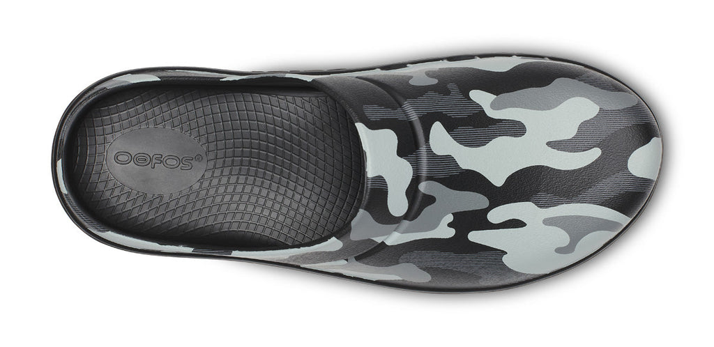 Women's OOcloog Luxe Clog - Night Camo